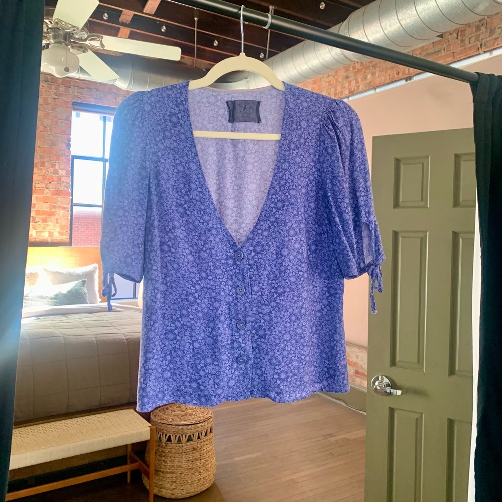 Reformation Top Size Small